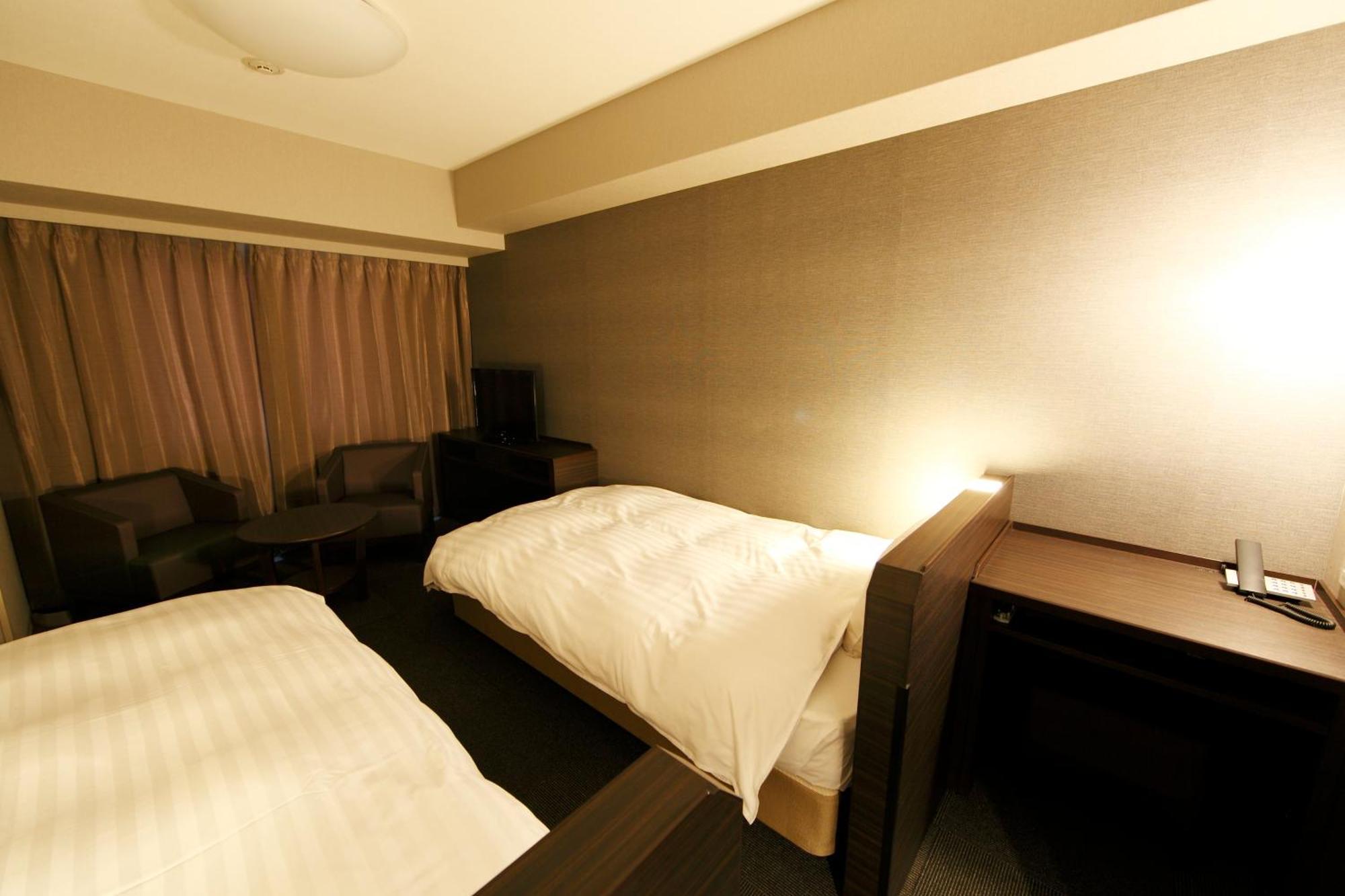 Dormy Inn Kagoshima Esterno foto